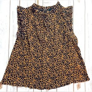 Fate Women’s Leopard Cheetah Crinkle Sleeveless Blouse Size S Small NWT